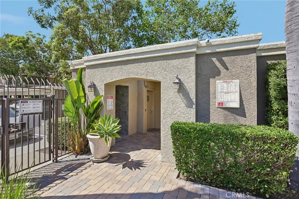 22681 Oakgrove Unit 233 Aliso Viejo, CA 92656