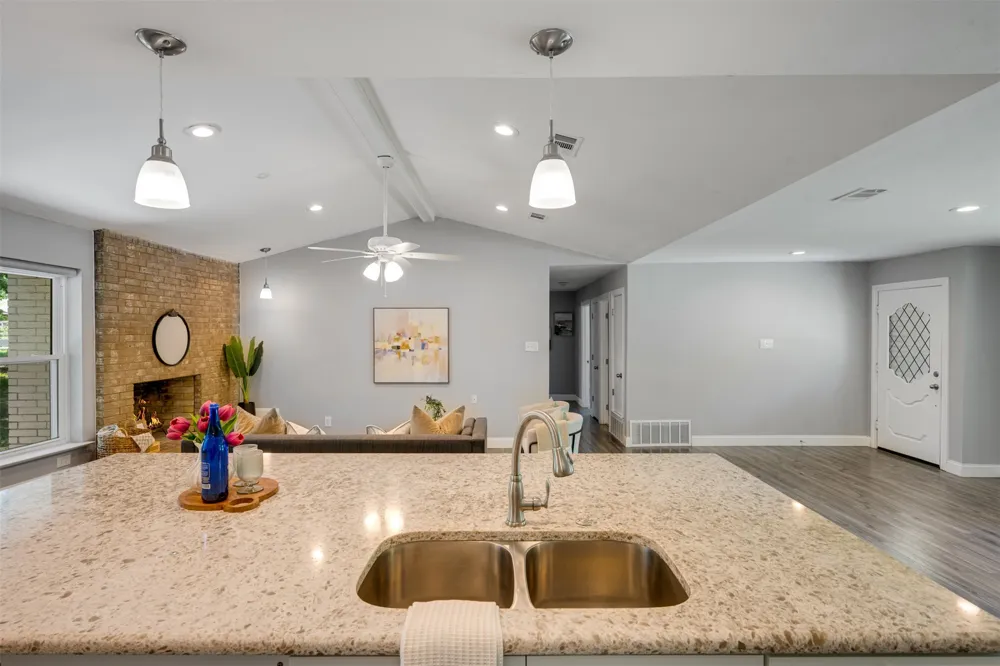 3011 Tanglewood Drive Commerce, TX 75428