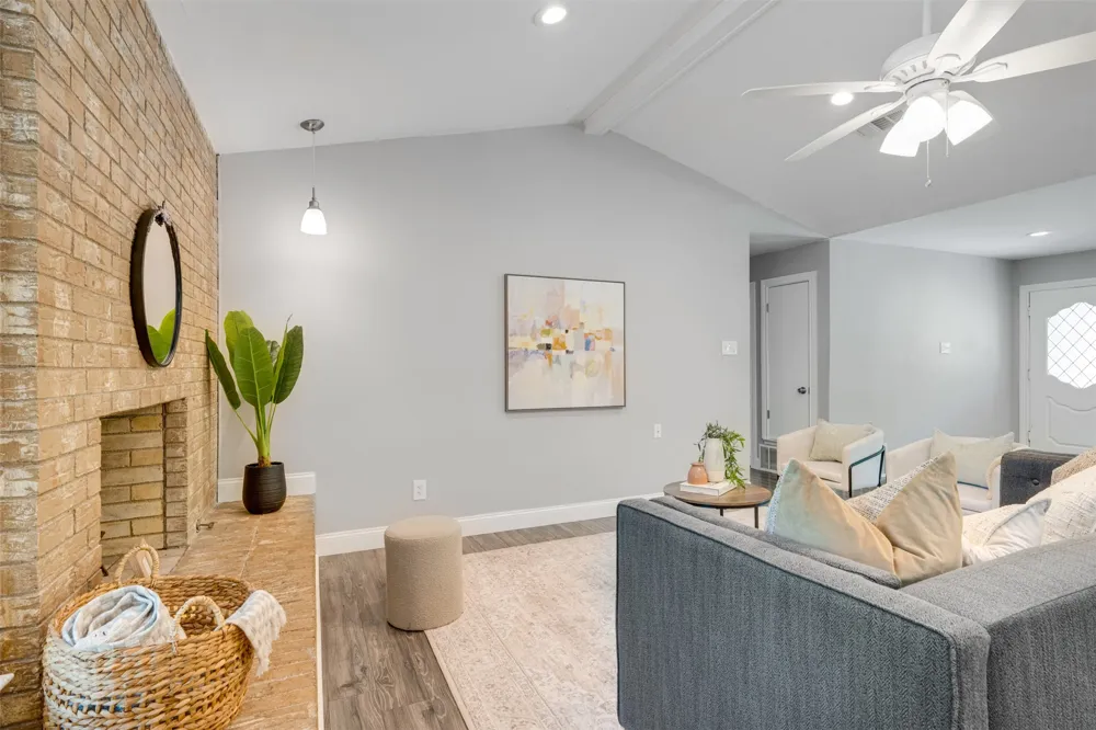 3011 Tanglewood Drive Commerce, TX 75428