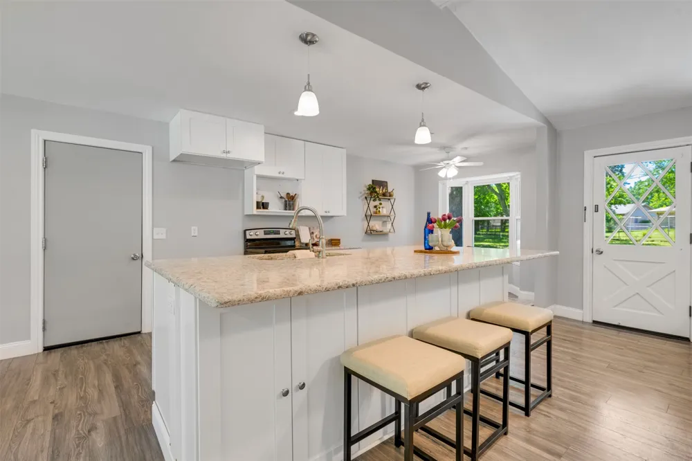 3011 Tanglewood Drive Commerce, TX 75428