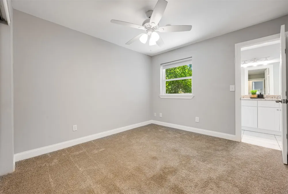 3011 Tanglewood Drive Commerce, TX 75428