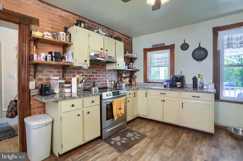 3947 W MAIN STREET Belleville, PA 17004