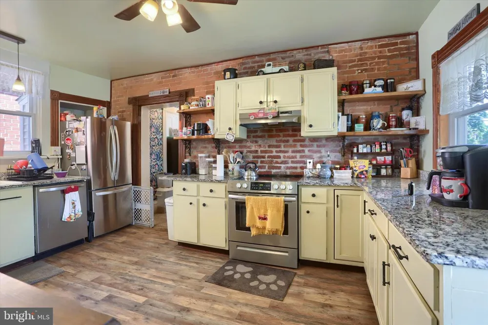 3947 W MAIN STREET Belleville, PA 17004