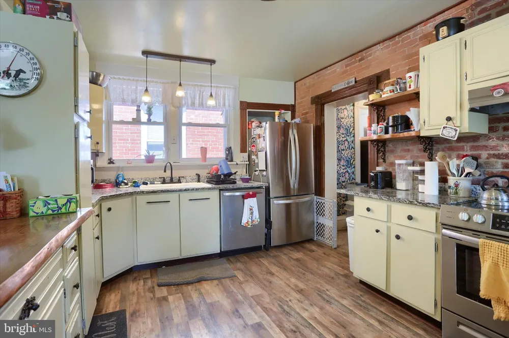 3947 W MAIN STREET Belleville, PA 17004