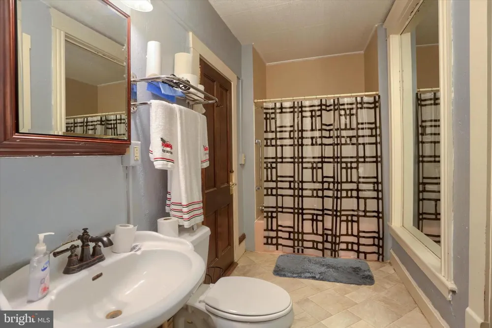 3947 W MAIN STREET Belleville, PA 17004