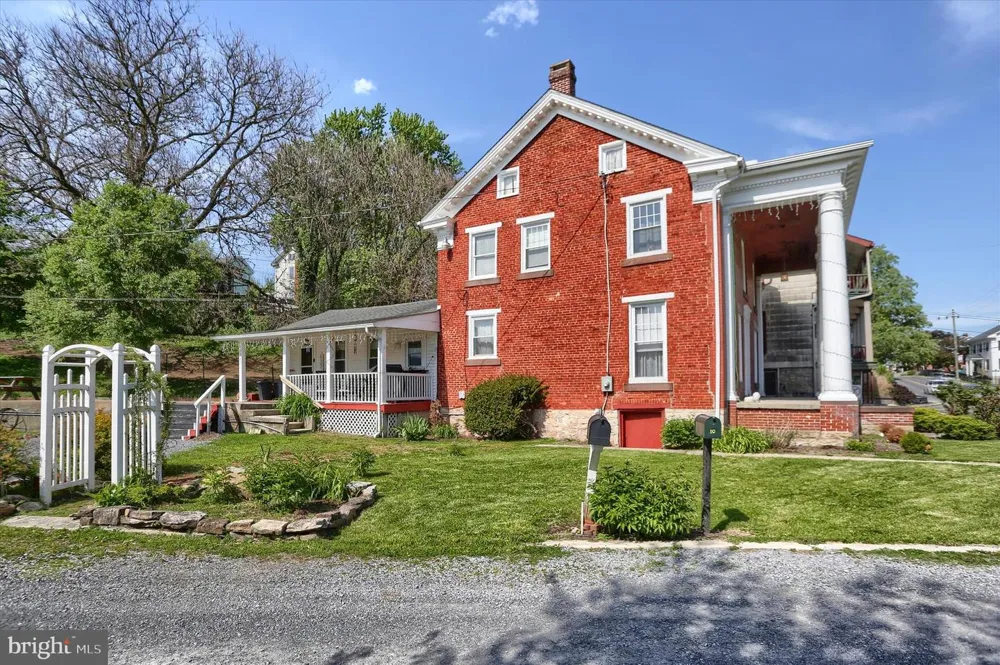 3947 W MAIN STREET Belleville, PA 17004