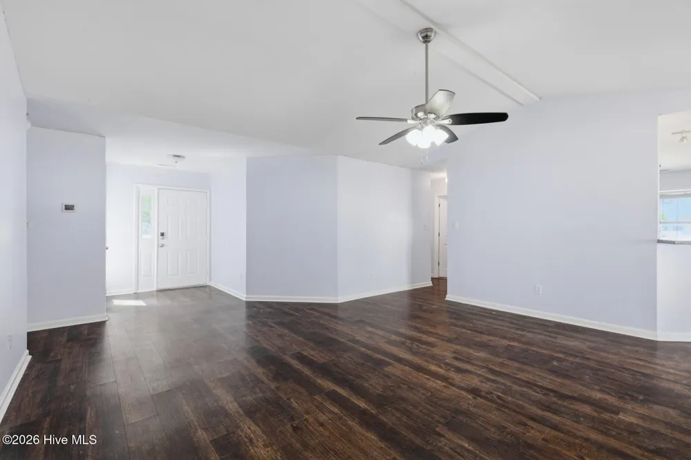 2619 Idlebrook Circle Midway Park, NC 28544