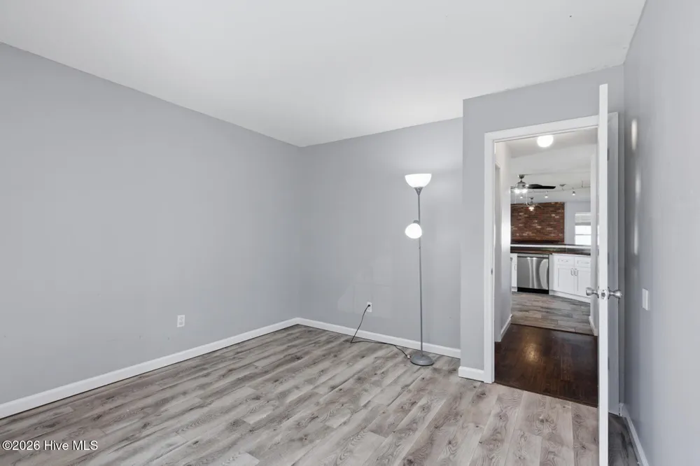 2619 Idlebrook Circle Midway Park, NC 28544