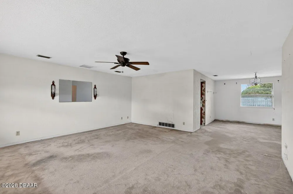 2342 Citrus Avenue South Daytona, FL 32119