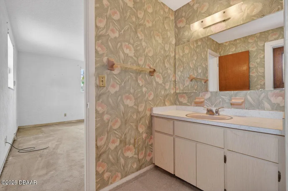 2342 Citrus Avenue South Daytona, FL 32119