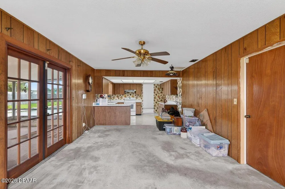 2342 Citrus Avenue South Daytona, FL 32119