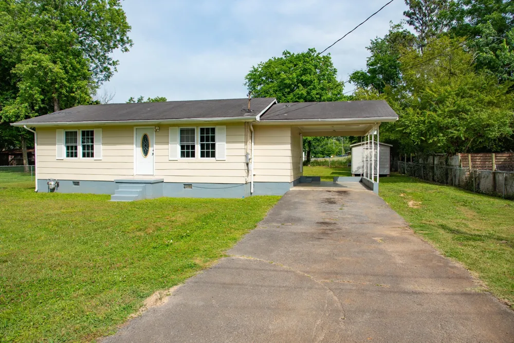 490 Scoggins Street Summerville, GA 30747