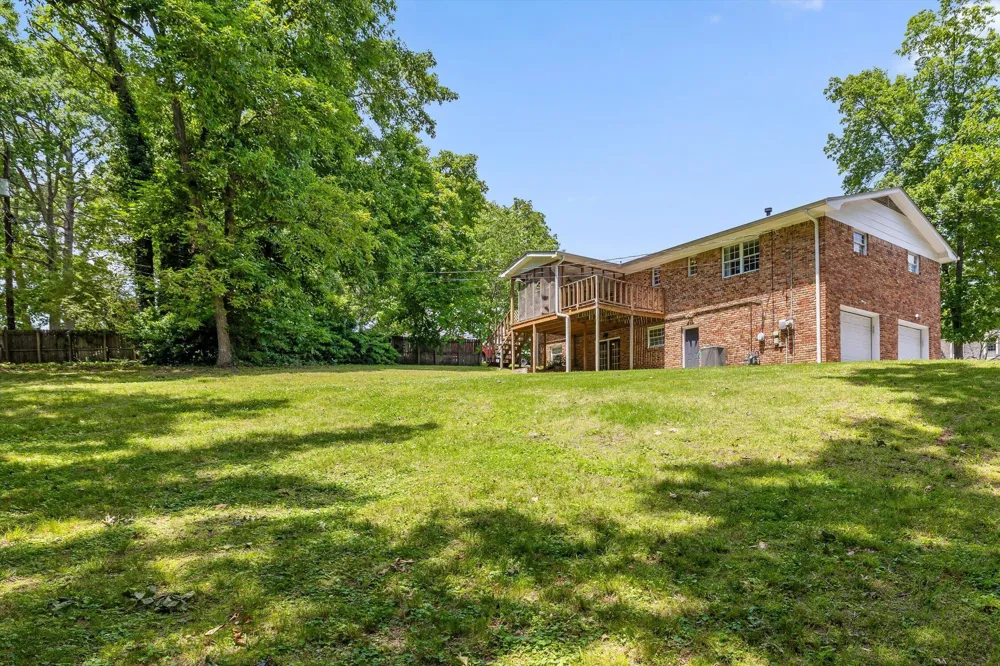 8611 Clearwood Road Chattanooga, TN 37421