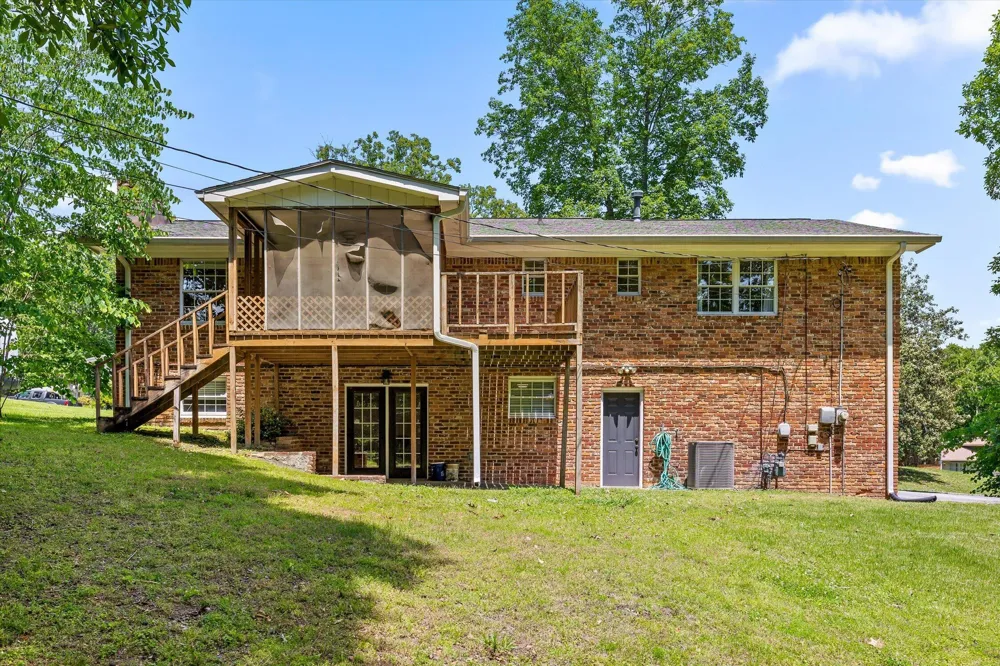 8611 Clearwood Road Chattanooga, TN 37421