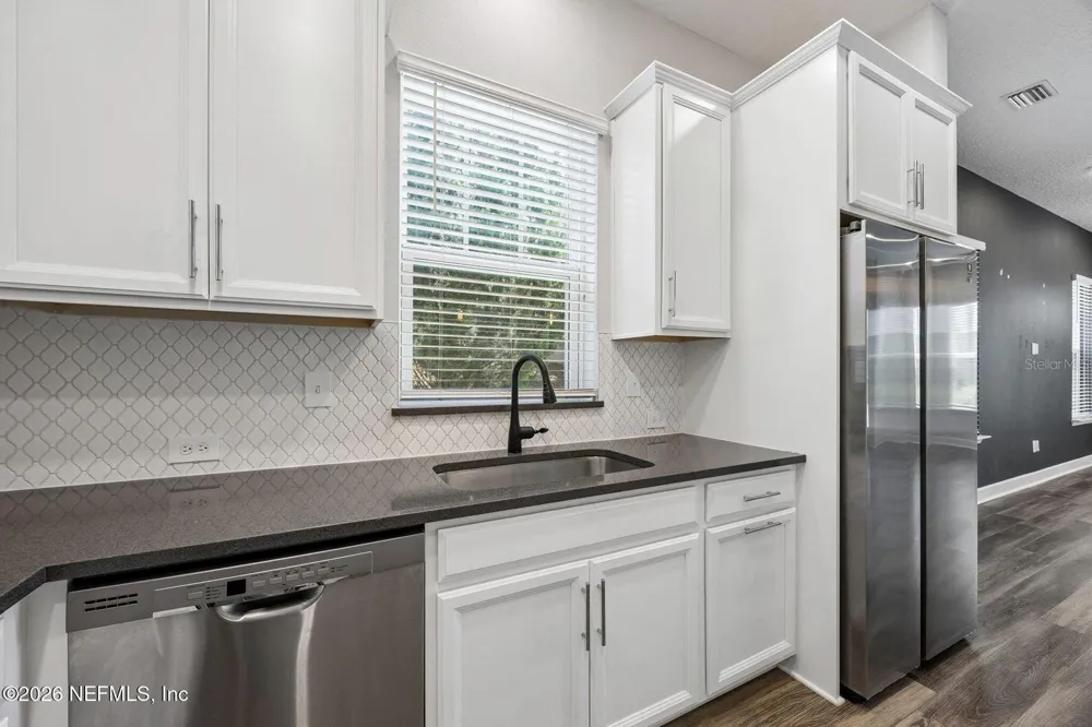 11496 FATHOM COURT Jacksonville, FL 32256