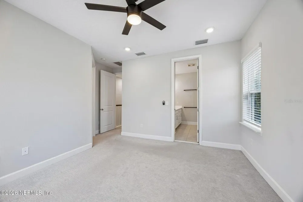 11496 FATHOM COURT Jacksonville, FL 32256