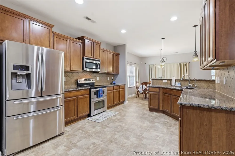 1512 Dulles Road Hope Mills, NC 28348