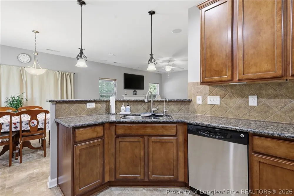 1512 Dulles Road Hope Mills, NC 28348
