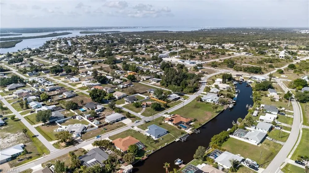 27256 San Marino Drive S Punta Gorda, FL 33983