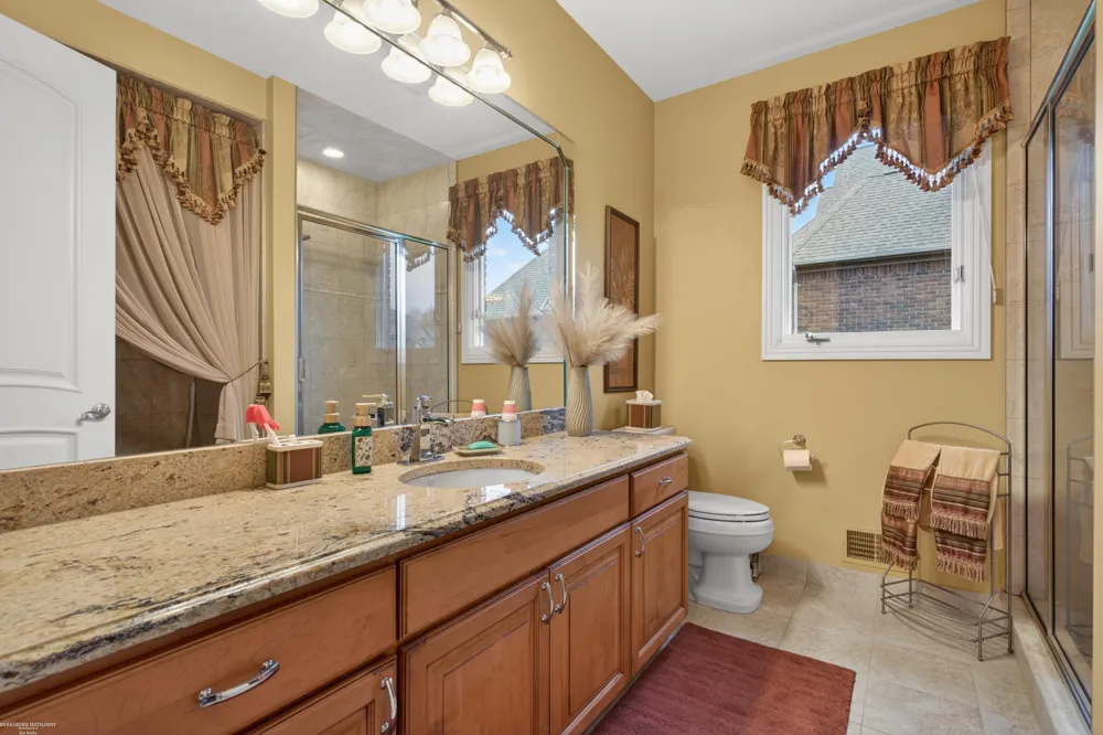 62734 Morningside Drive Washington Township, MI 48094
