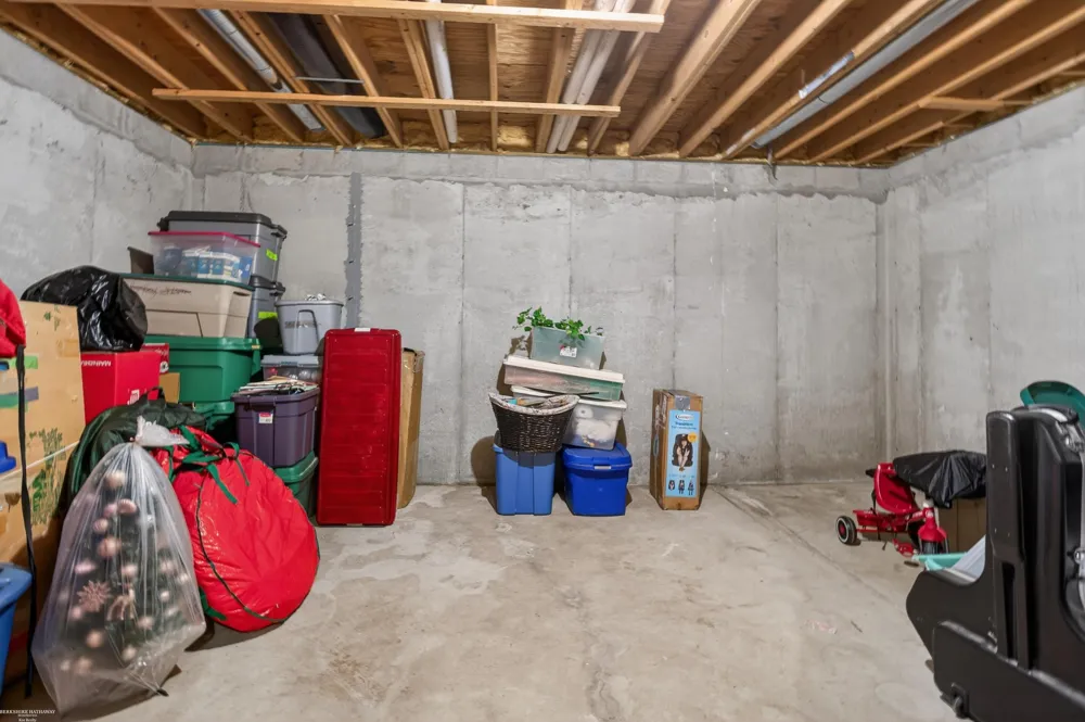 62734 Morningside Drive Washington Township, MI 48094
