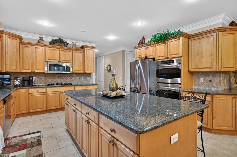 62734 Morningside Drive Washington Township, MI 48094