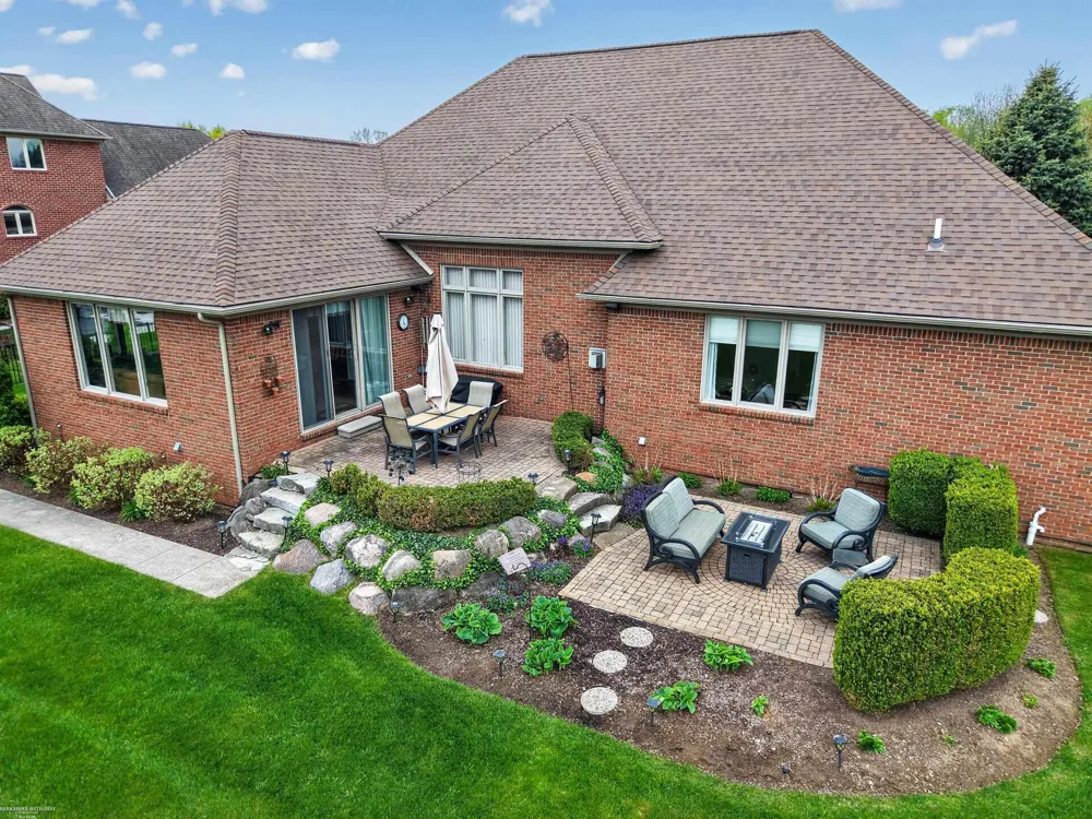 62734 Morningside Drive Washington Township, MI 48094