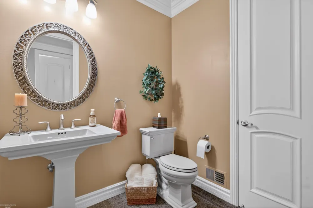 62734 Morningside Drive Washington Township, MI 48094