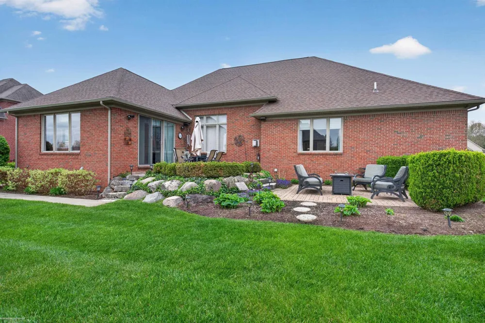 62734 Morningside Drive Washington Township, MI 48094