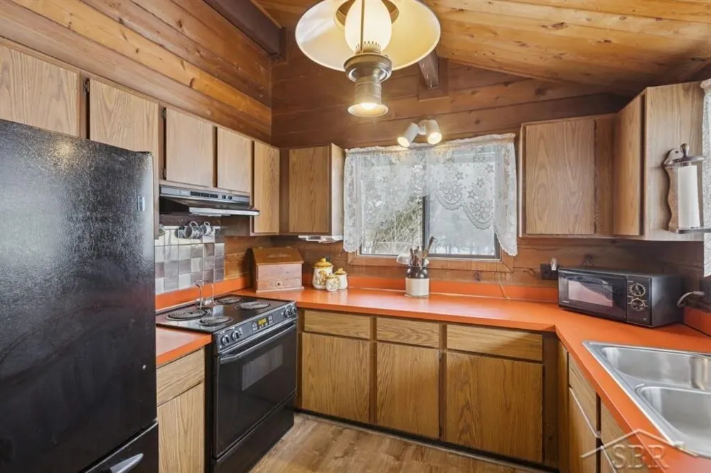 6431 Whitmore Lake Road Northfield Township, MI 48189
