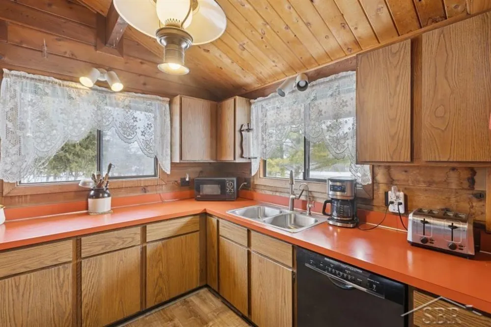 6431 Whitmore Lake Road Northfield Township, MI 48189