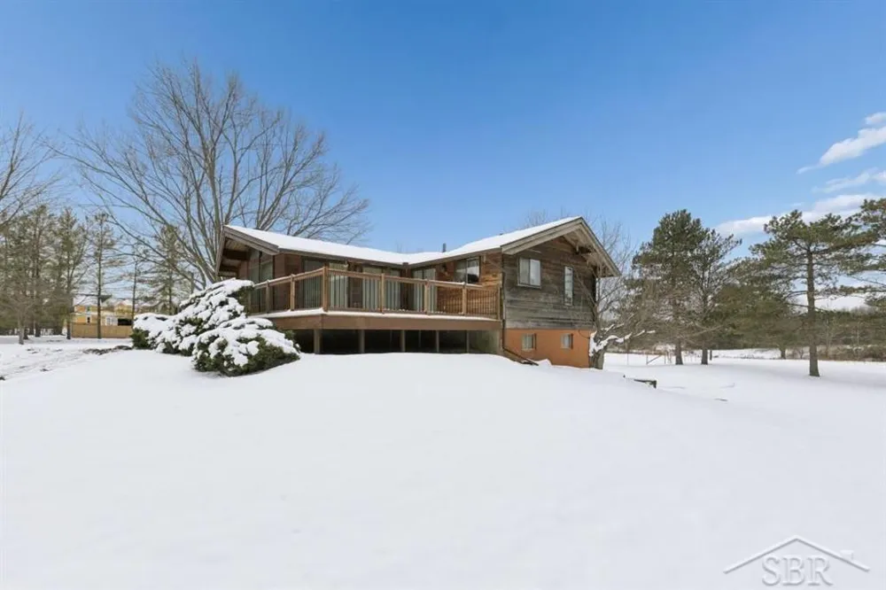 6431 Whitmore Lake Road Northfield Township, MI 48189
