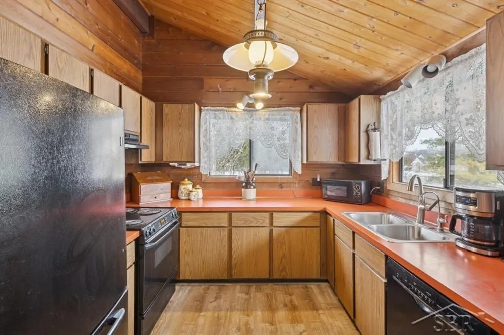 6431 Whitmore Lake Road Northfield Township, MI 48189