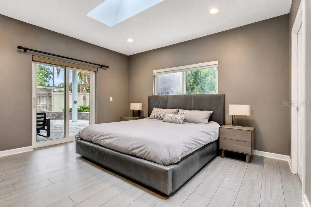 514 BAKER STREET Orlando, FL 32806