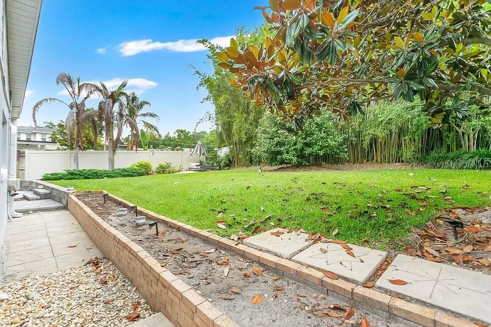 514 BAKER STREET Orlando, FL 32806