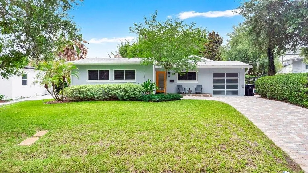 514 BAKER STREET Orlando, FL 32806