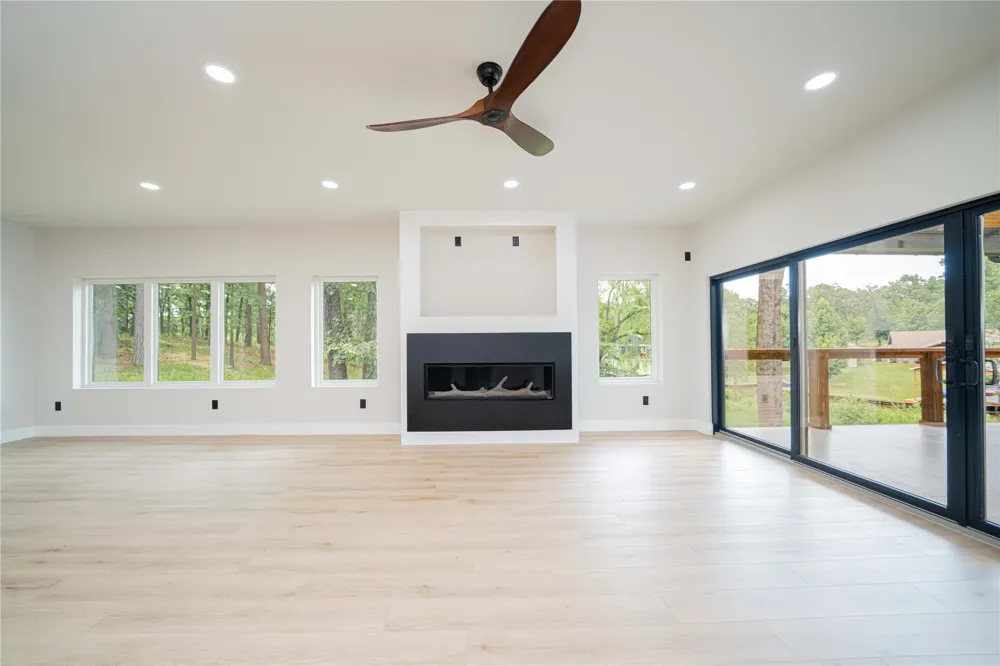 287 Naus Drive Winnsboro, TX 75494
