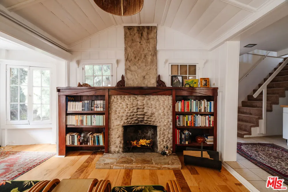 922 Old Topanga Canyon Road Topanga, CA 90290