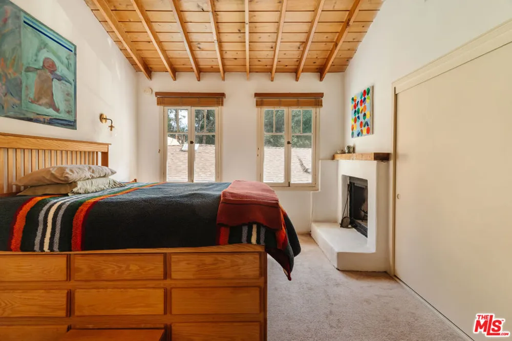 922 Old Topanga Canyon Road Topanga, CA 90290