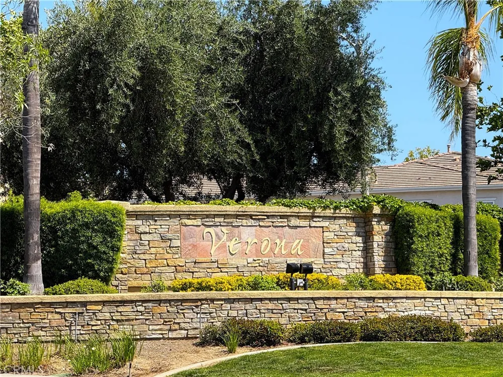 26408 Arboretum #2706 Murrieta, CA 92563