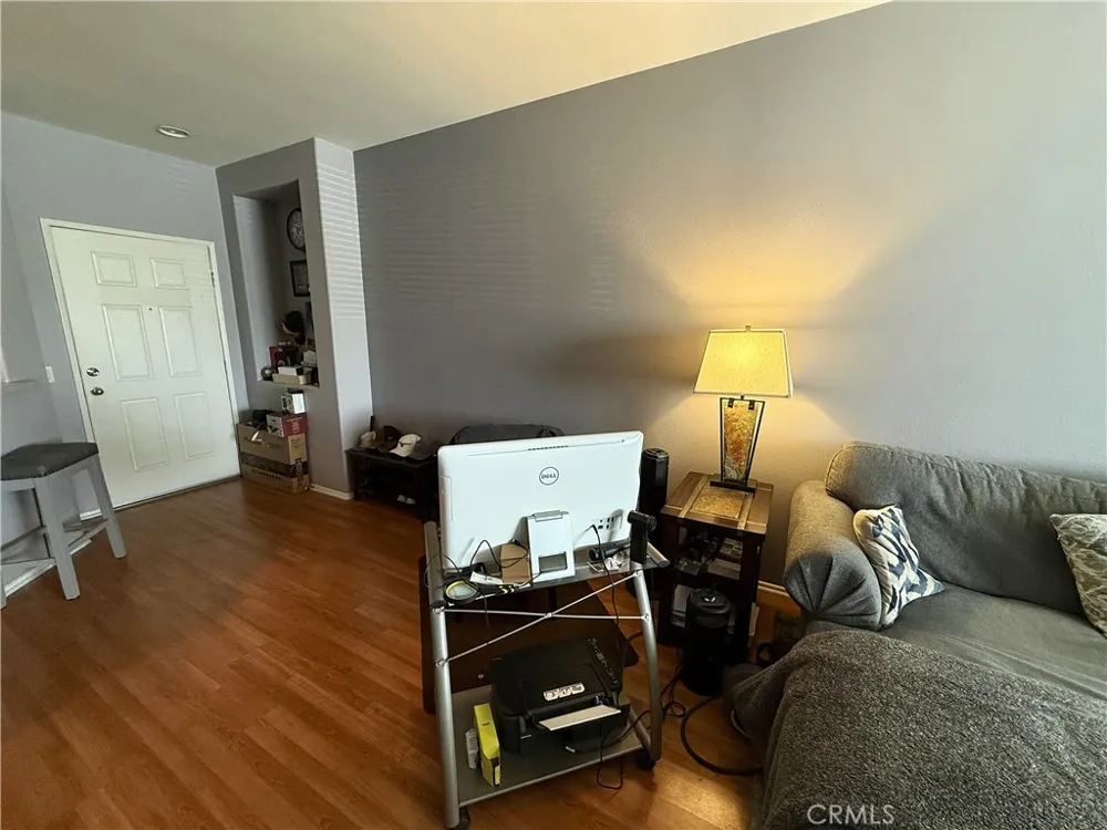 26408 Arboretum #2706 Murrieta, CA 92563