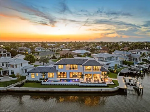 2375 Snook Drive