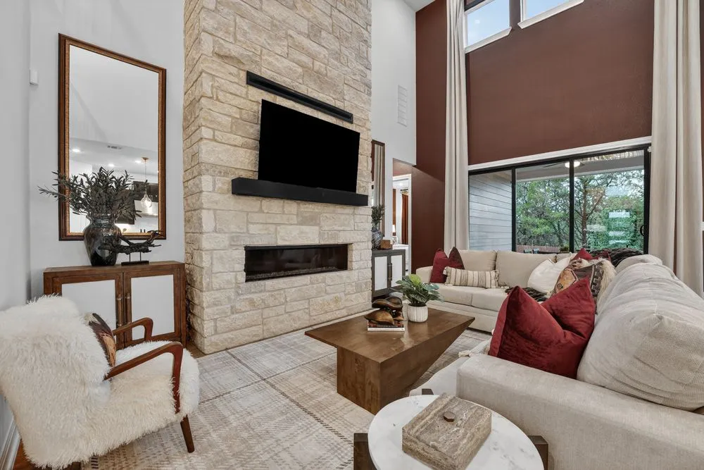 469 Emerald Walk Loop Dripping Springs, TX 78620