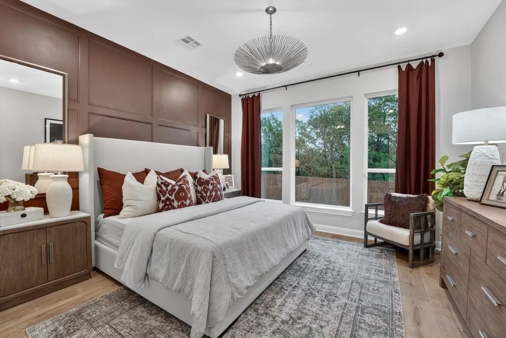 469 Emerald Walk Loop Dripping Springs, TX 78620