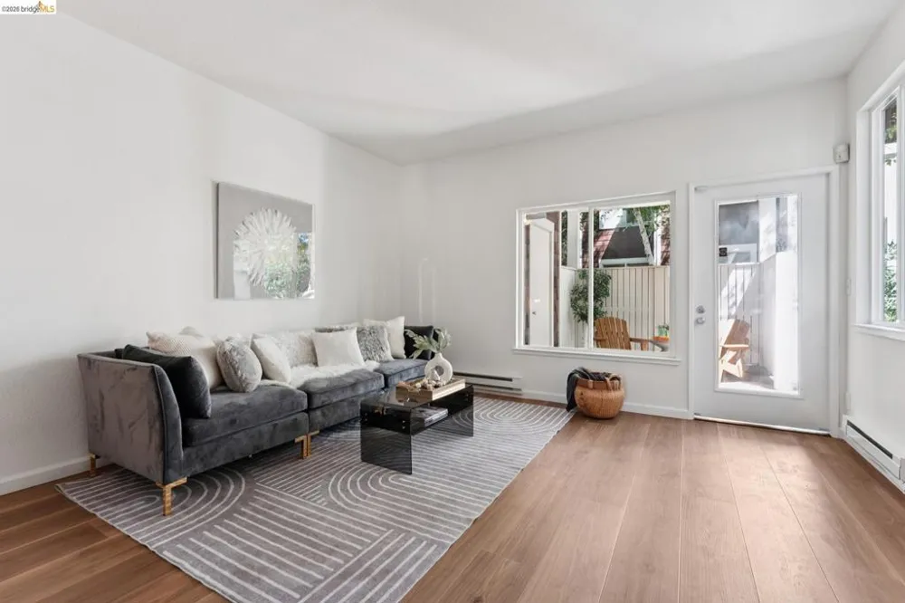 145 Bayside Ct Richmond, CA 94804