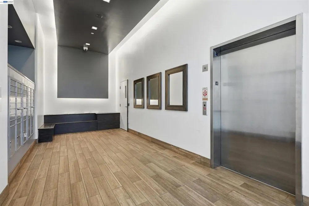 6465 San Pablo Ave #3-2 Oakland, CA 94608