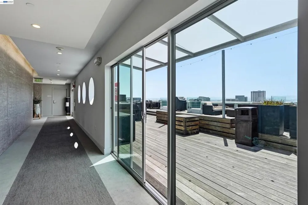 6465 San Pablo Ave #3-2 Oakland, CA 94608