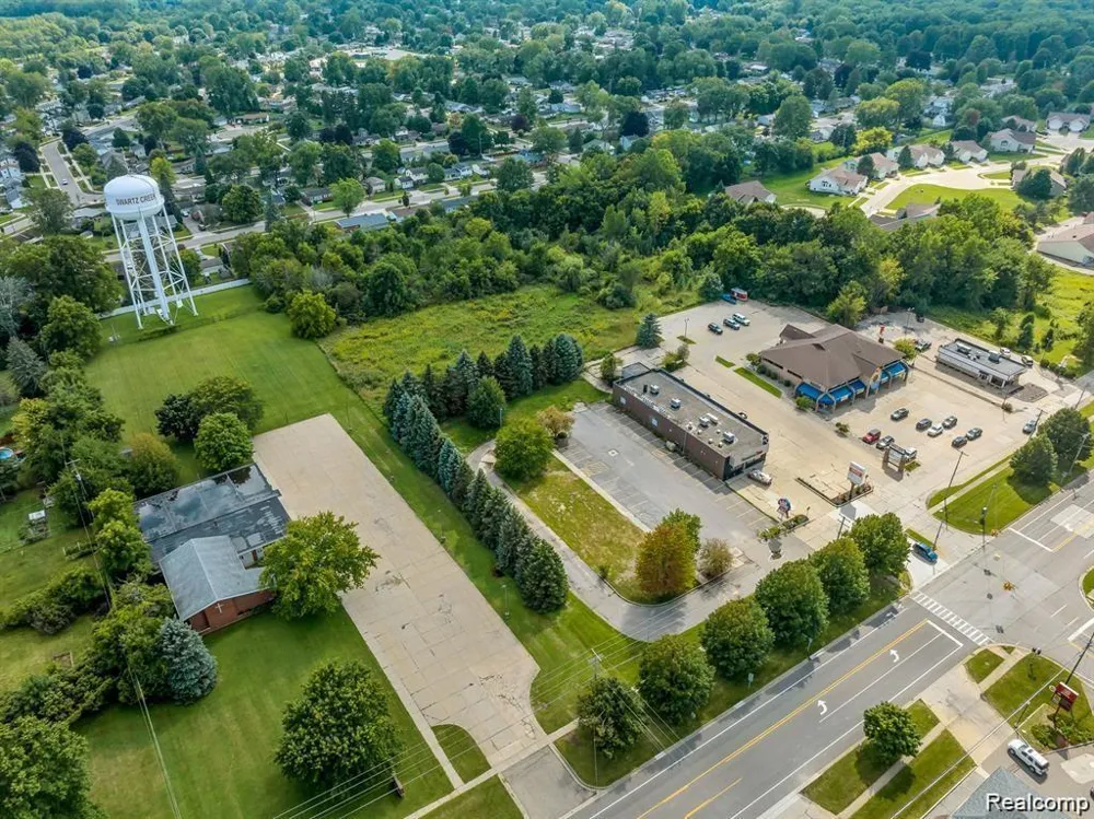 8541 Miller Road Swartz Creek City, MI 48473