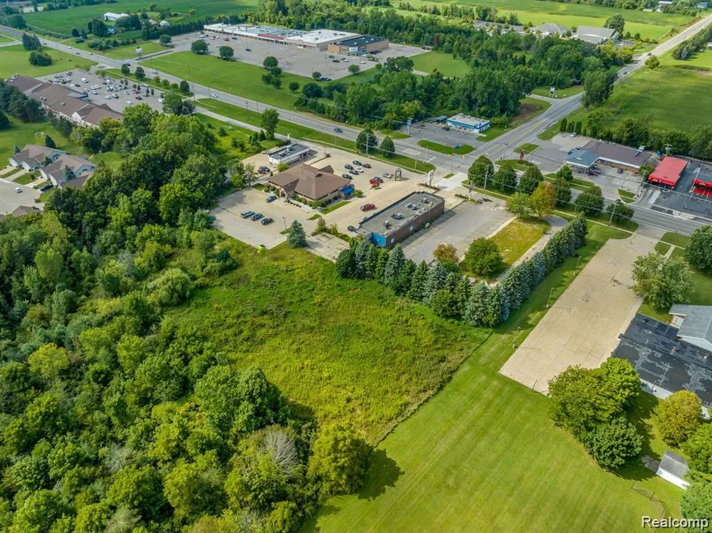 8541 Miller Road Swartz Creek City, MI 48473