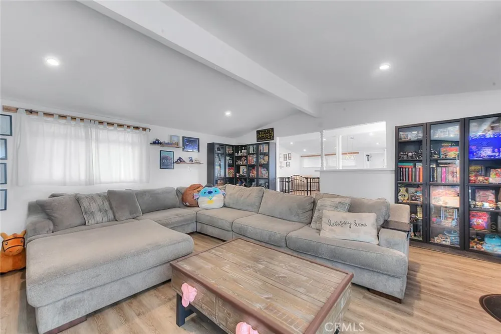 3832 Abbeywood Whittier, CA 90601